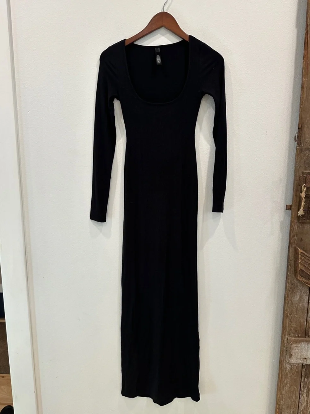 SKIMS Onyx Black Soft Lounge Long Sleeve Dress size Small - Picture 2 of 5